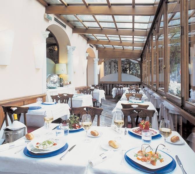 Hotel Ambassador-monaco 3*